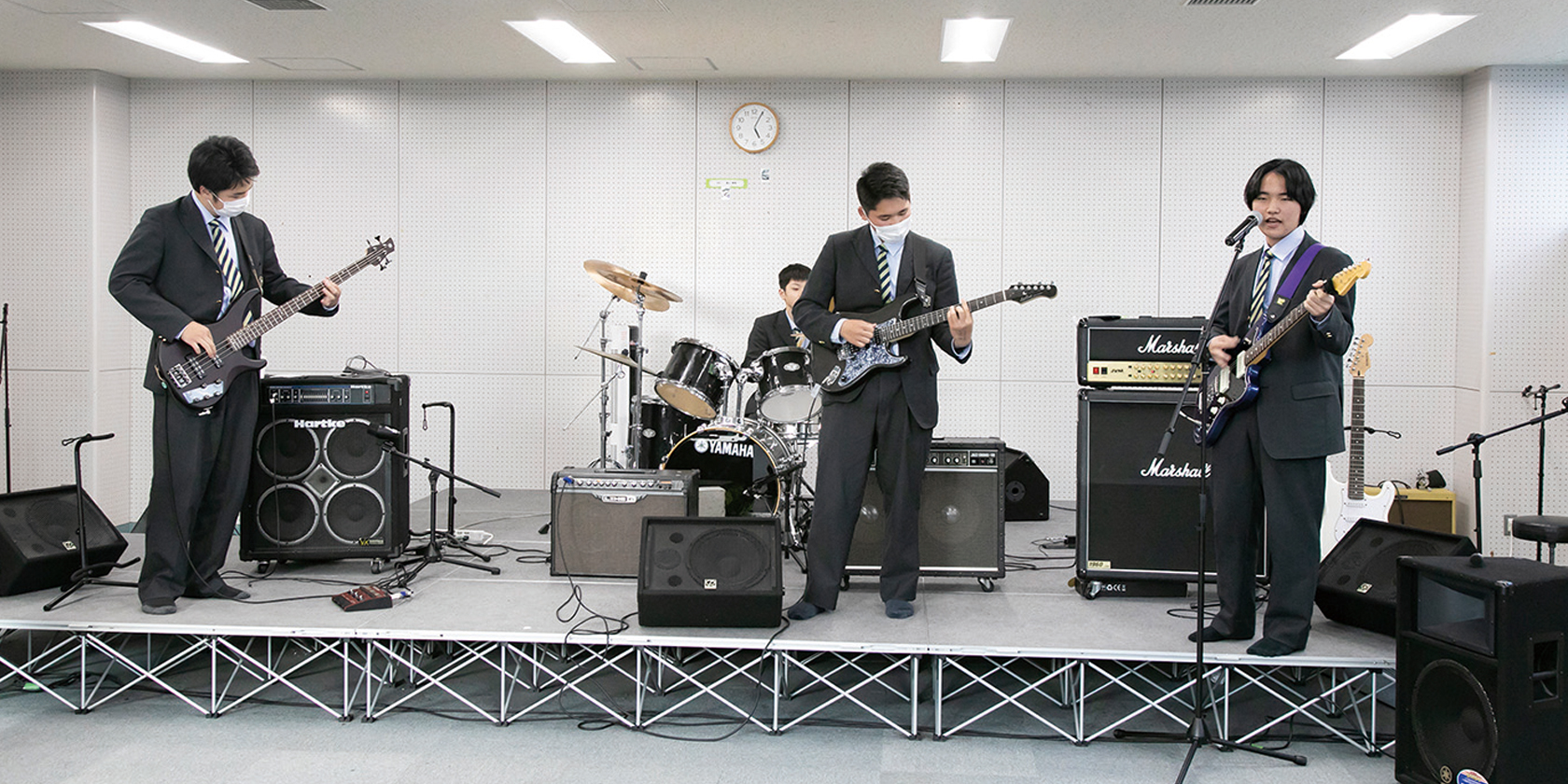 軽音楽部